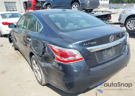 2015 Nissan Altima 2.5 Sv из США, поврежденный, VIN 1N4AL3AP9FC243179
